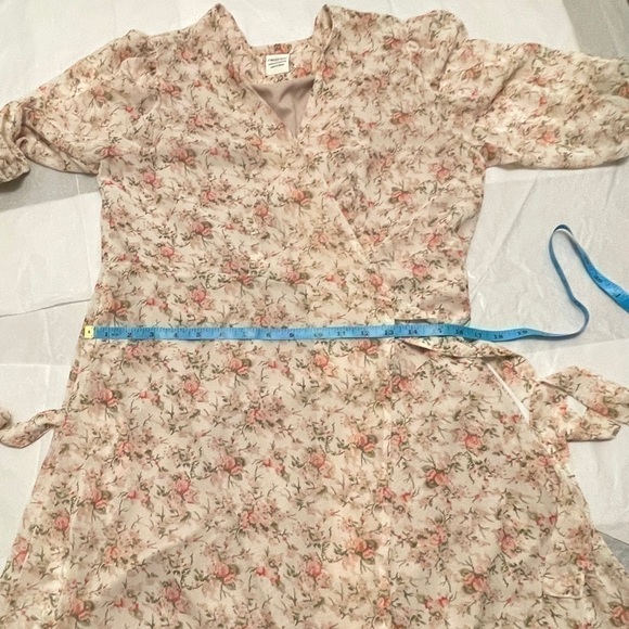 Floral Puff Sleeve Korean Wrap Dress OS / S - Picture 15 of 16